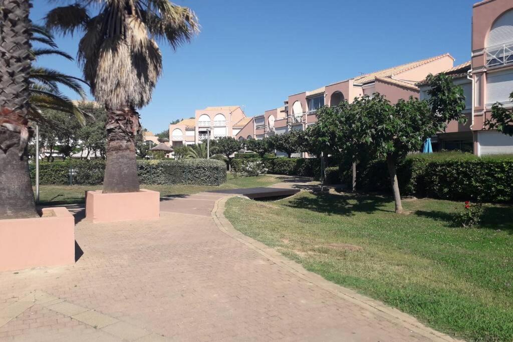 Nid Douillet F2, Clim, Jardin, Piscine, Parking, Plage 200 M Palavas Esterno foto